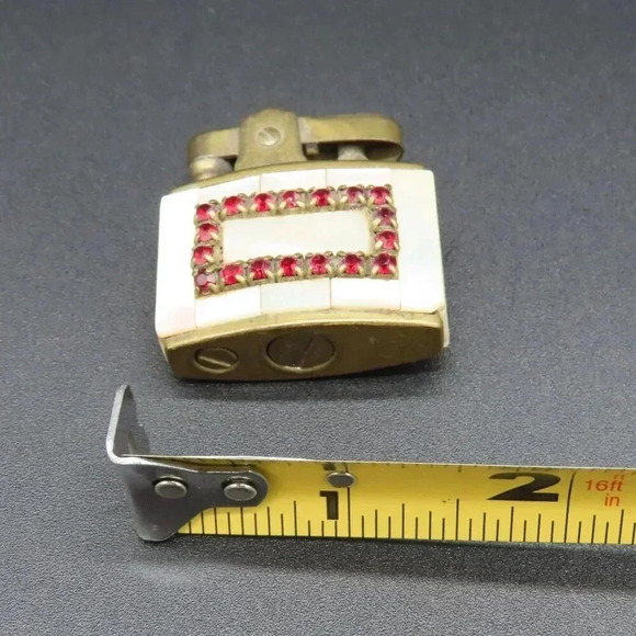 Vintage Continental Lady's Lighter Shell Rhinestone 40s 50s 60s - Picture 4 of 6